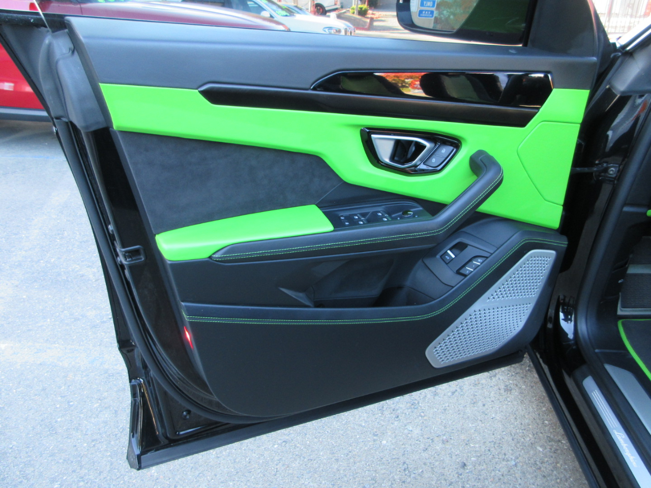 Lamborghini Urus  2022