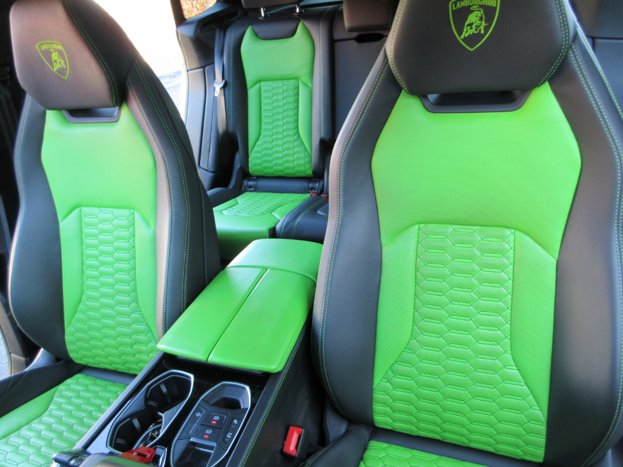 Lamborghini Urus  2022