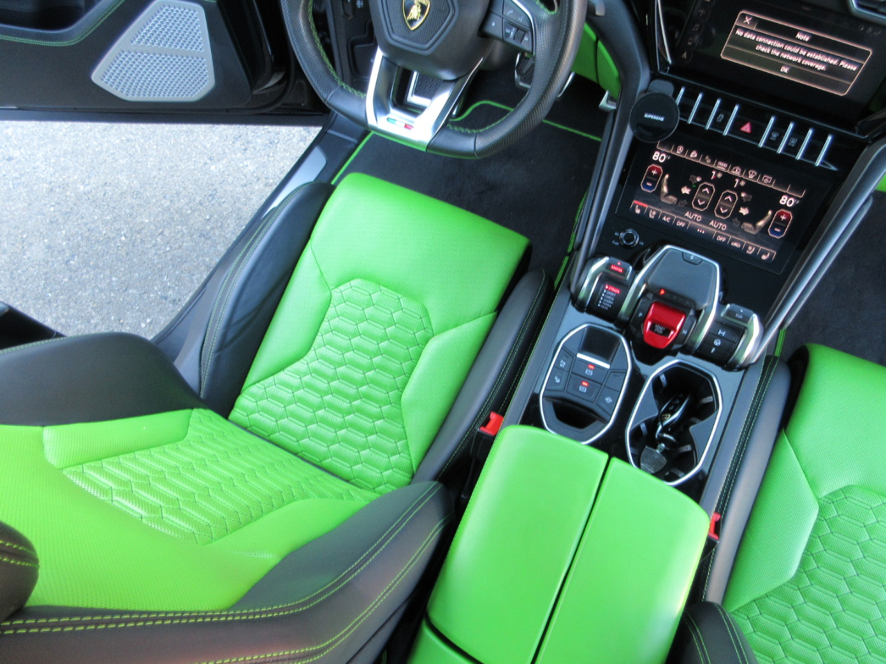 Lamborghini Urus  2022