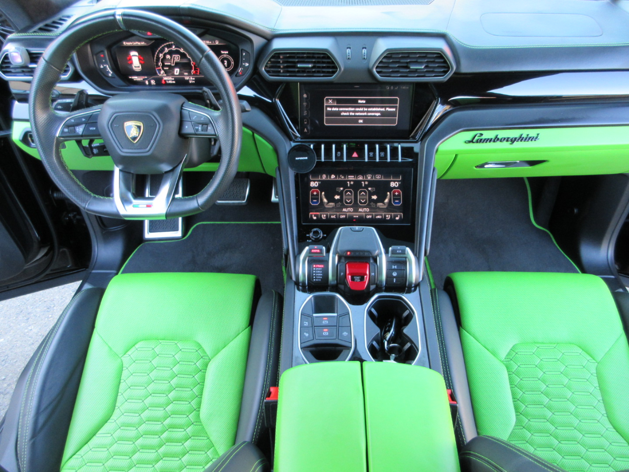 Lamborghini Urus  2022