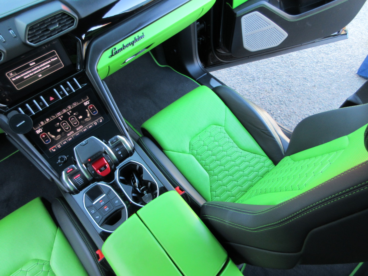 Lamborghini Urus  2022