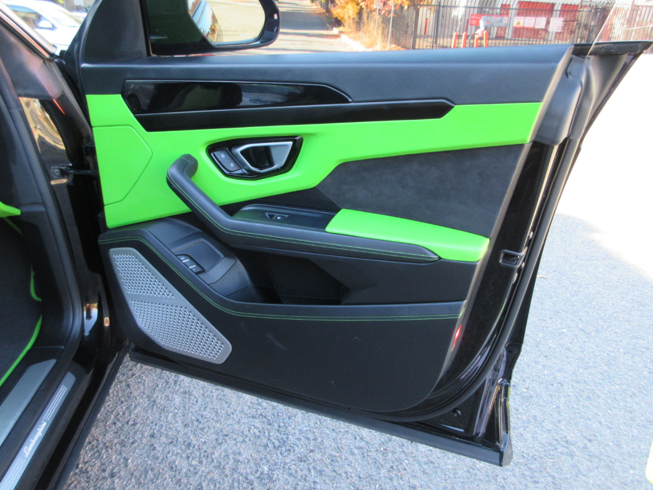 Lamborghini Urus  2022