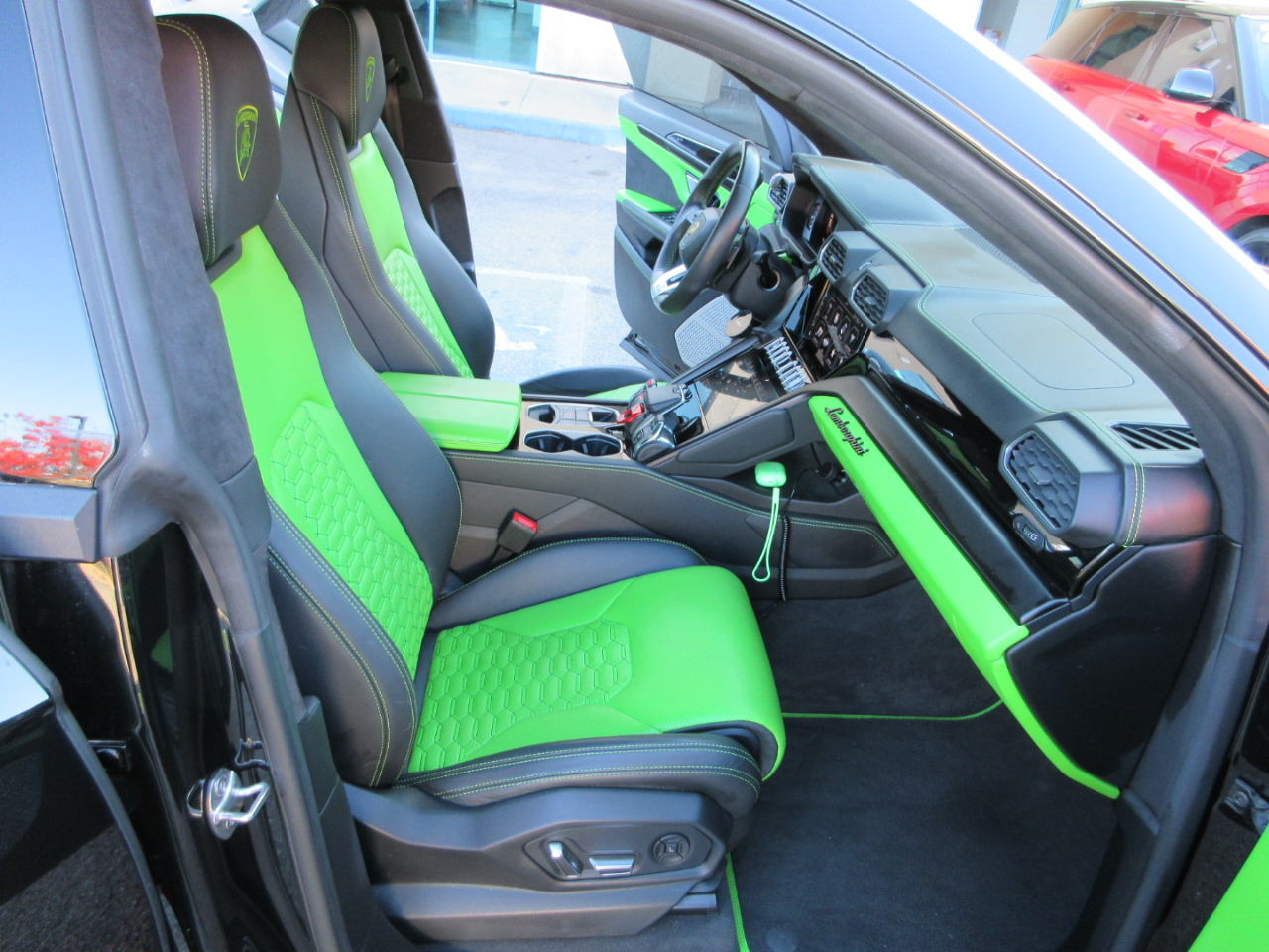 Lamborghini Urus  2022