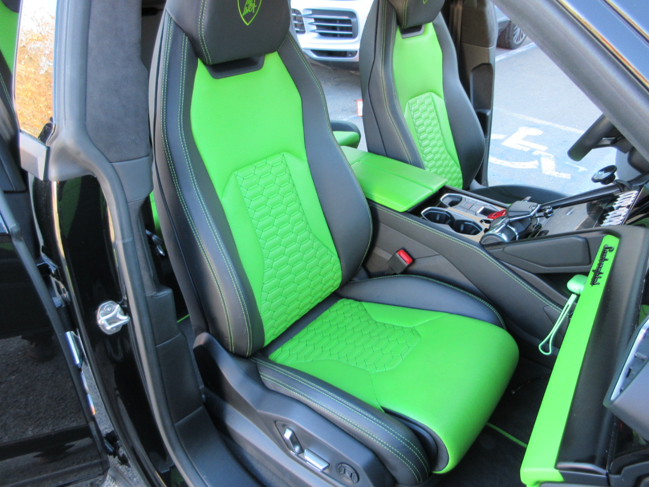 Lamborghini Urus  2022