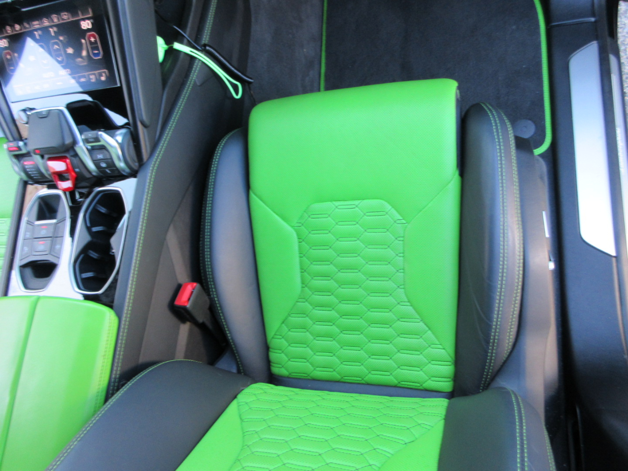 Lamborghini Urus  2022