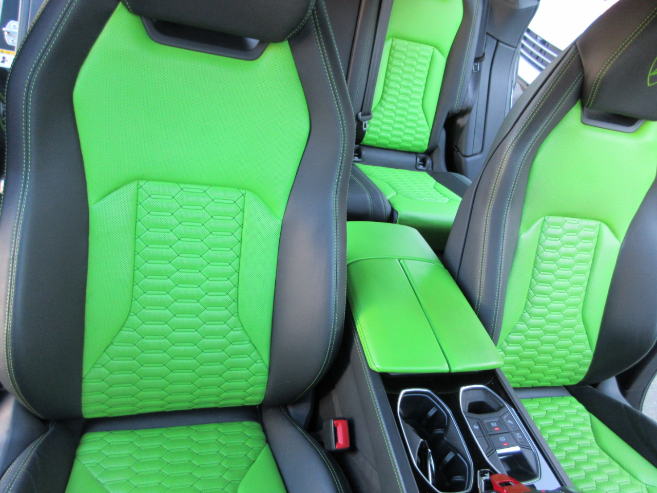 Lamborghini Urus  2022