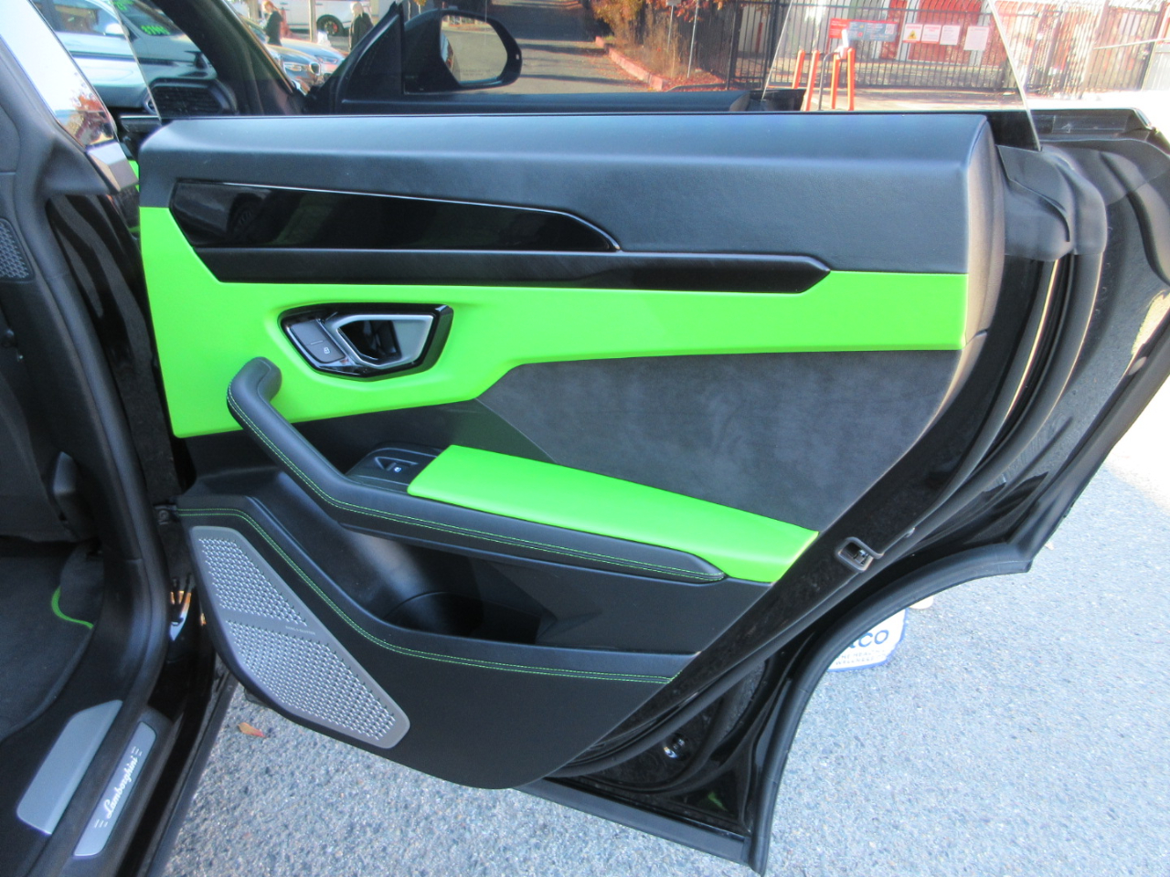 Lamborghini Urus  2022