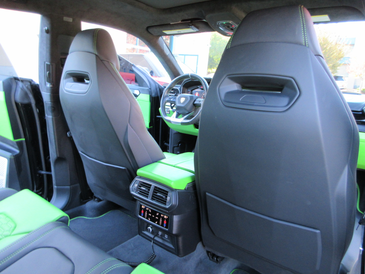 Lamborghini Urus  2022