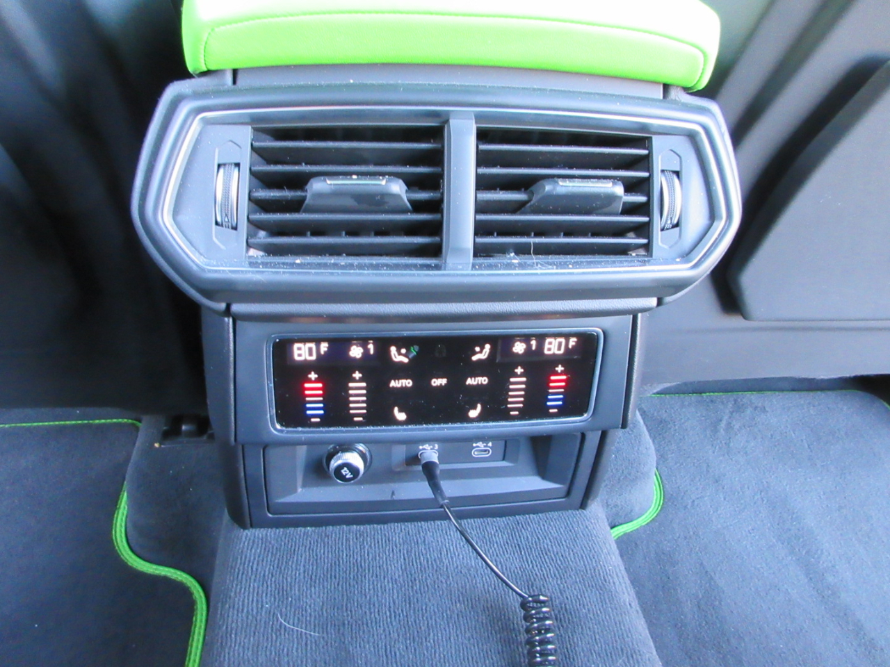 Lamborghini Urus  2022