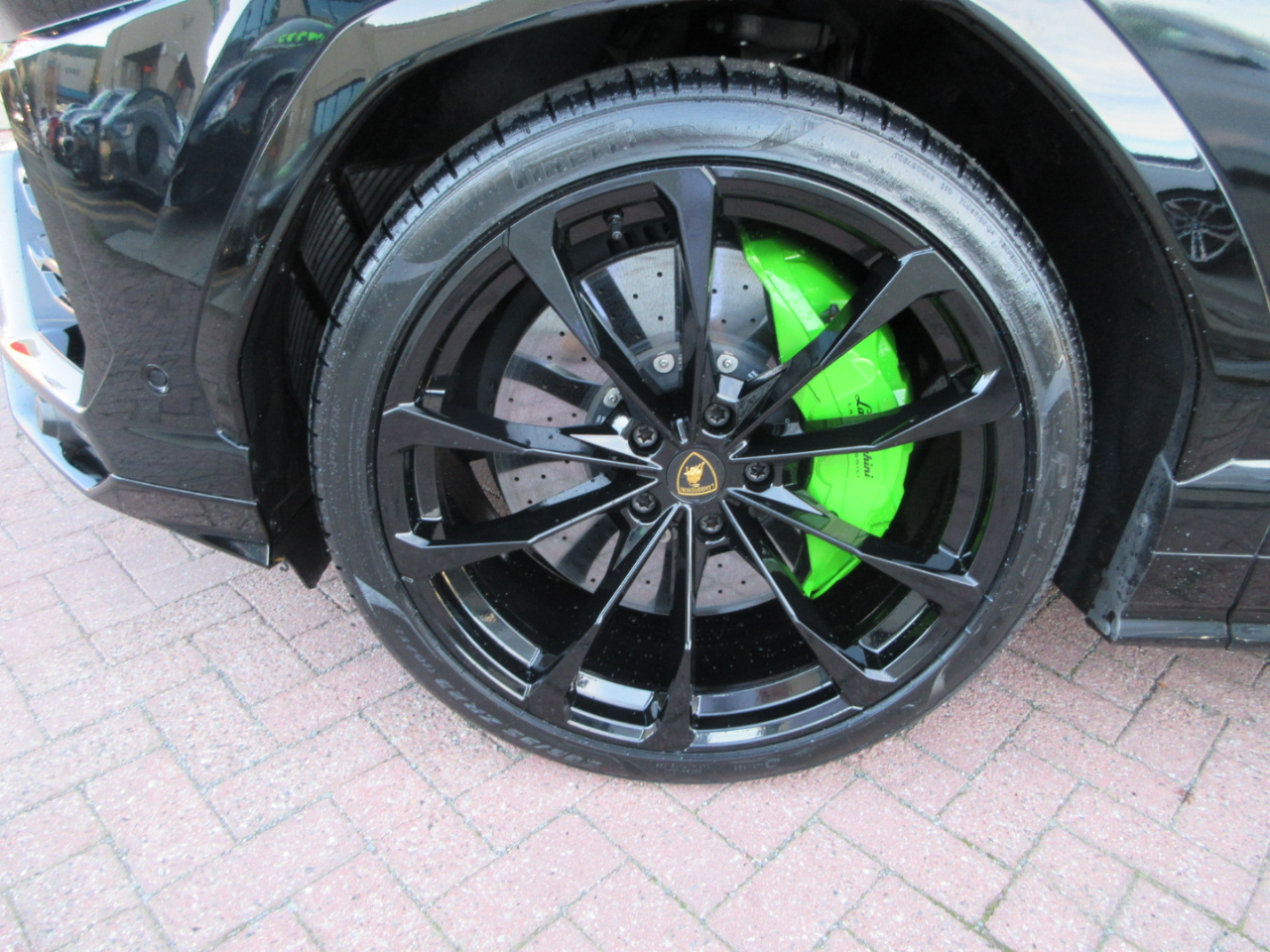 Lamborghini Urus  2022