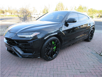 2022 Lamborghini Urus 
