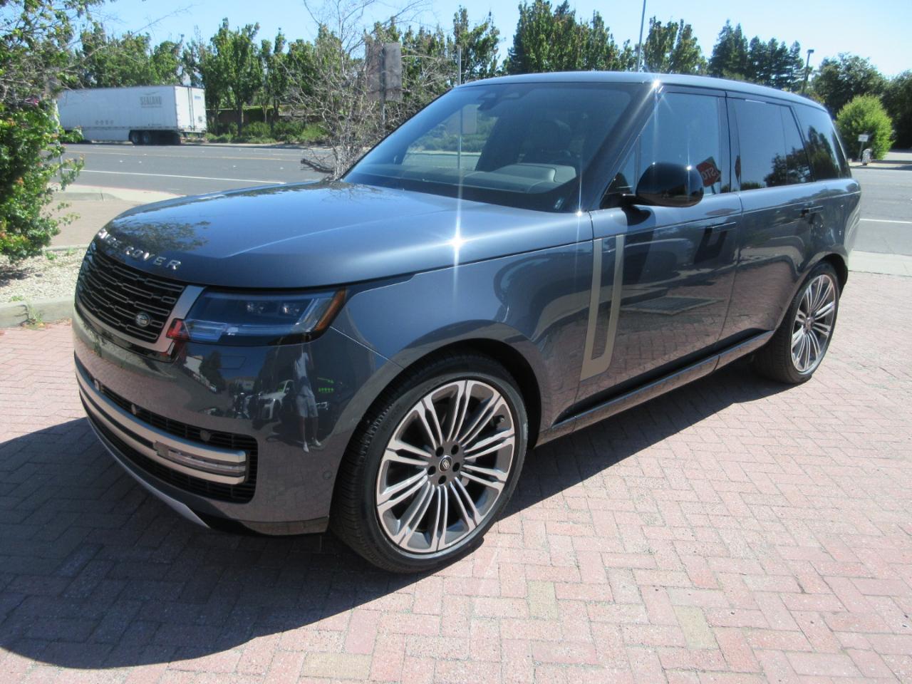 2025 Land Rover Range Rover P400 SE**FRONT-REAR HEAT-AC SEATS**PANO*