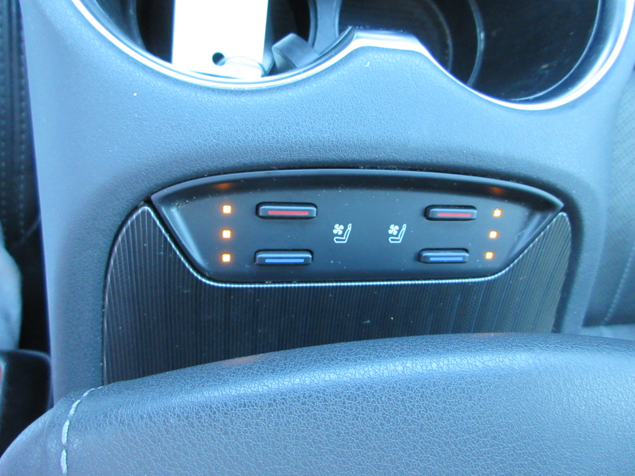 Toyota Venza Limited AWD (Natl) 2021