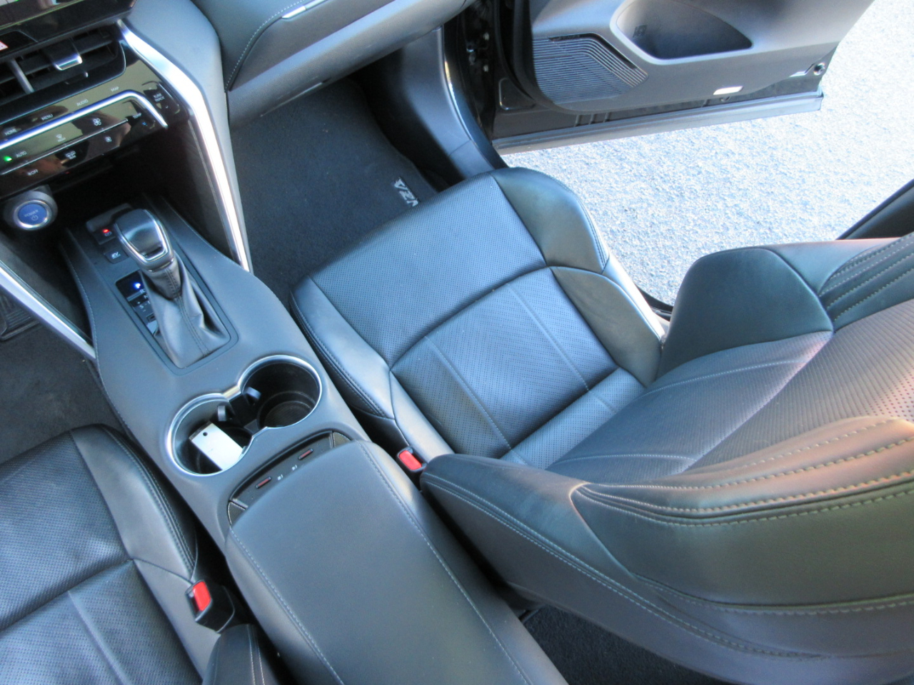 Toyota Venza Limited AWD (Natl) 2021