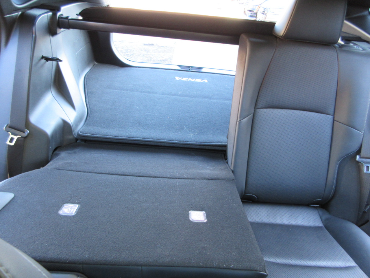 Toyota Venza Limited AWD (Natl) 2021