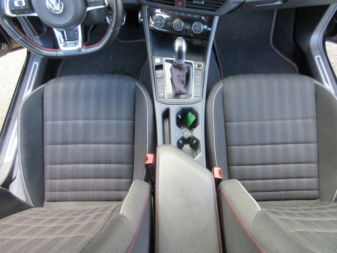 Volkswagen Jetta GLI 35th Anniversary Edition DSG 2019