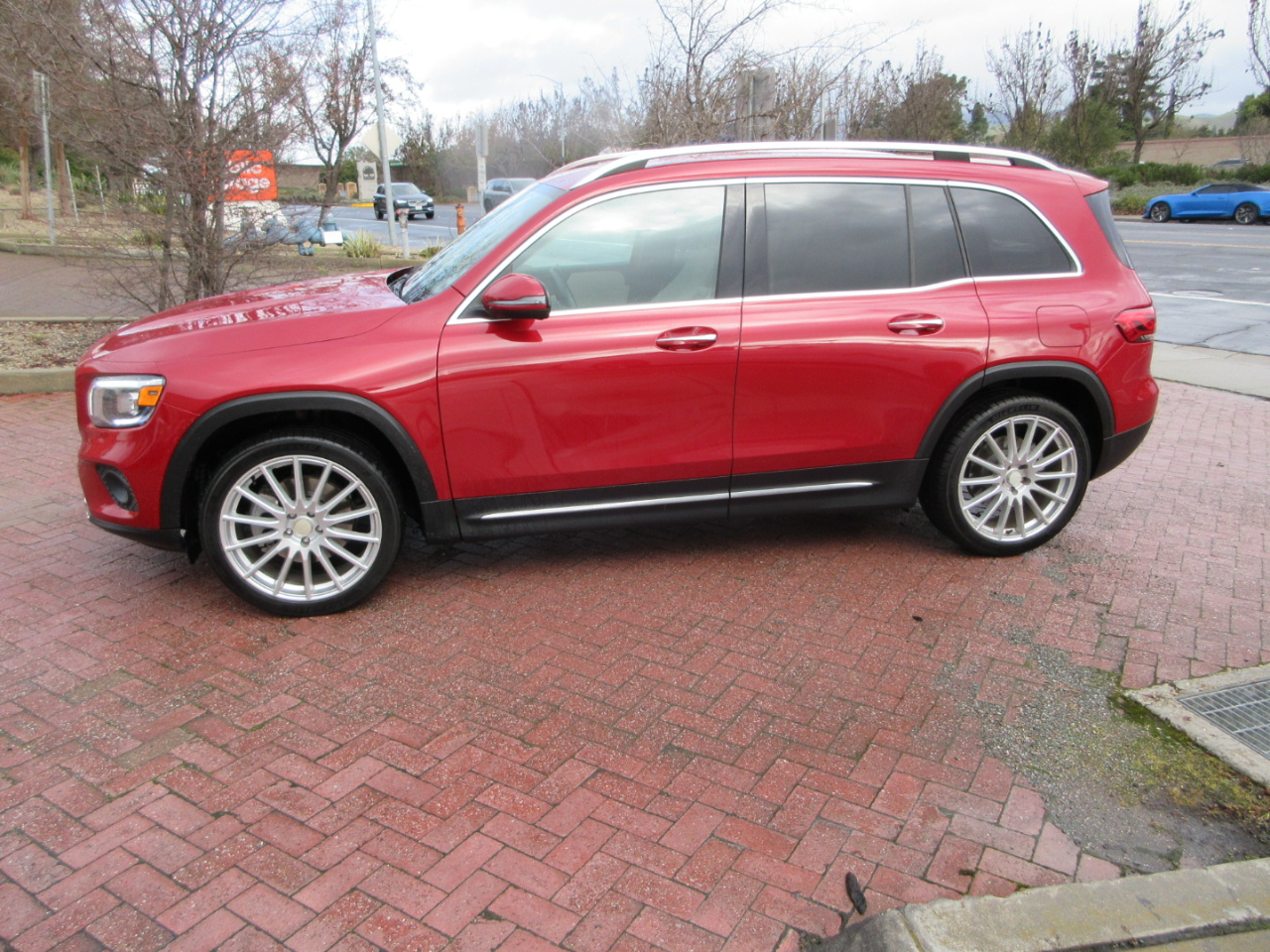 Mercedes-Benz GLB  2022