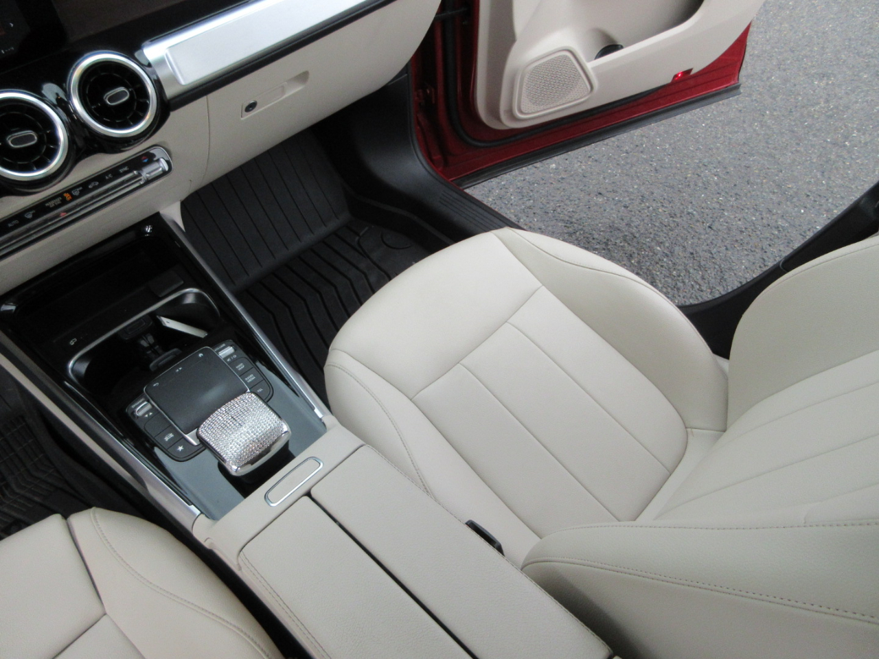 Mercedes-Benz GLB  2022