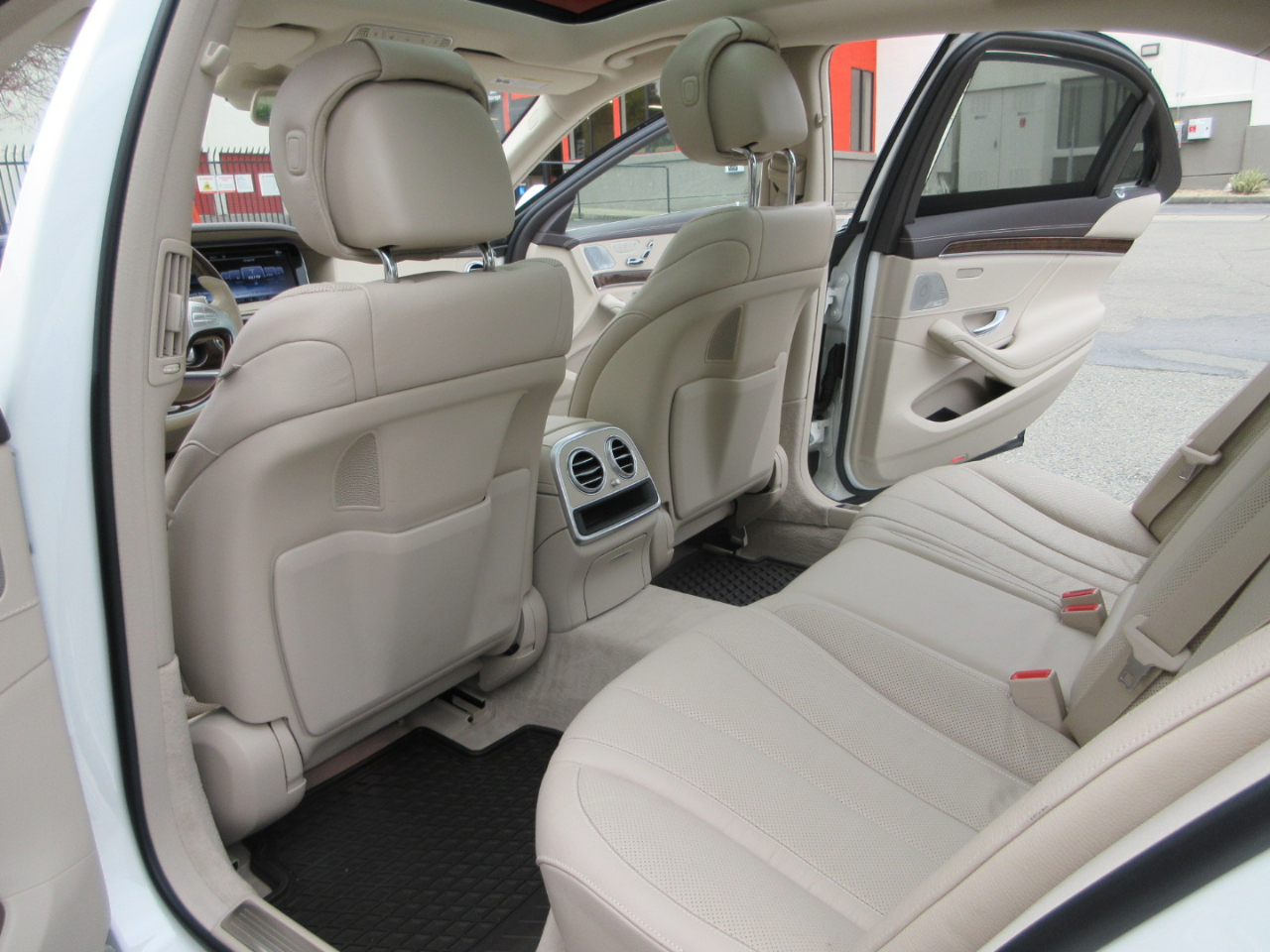 Mercedes-Benz S-Class S 550 Sedan 2017