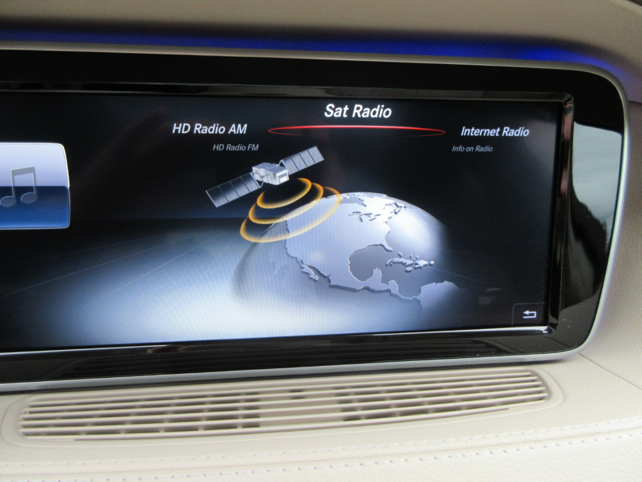 Mercedes-Benz S-Class S 550 Sedan 2017