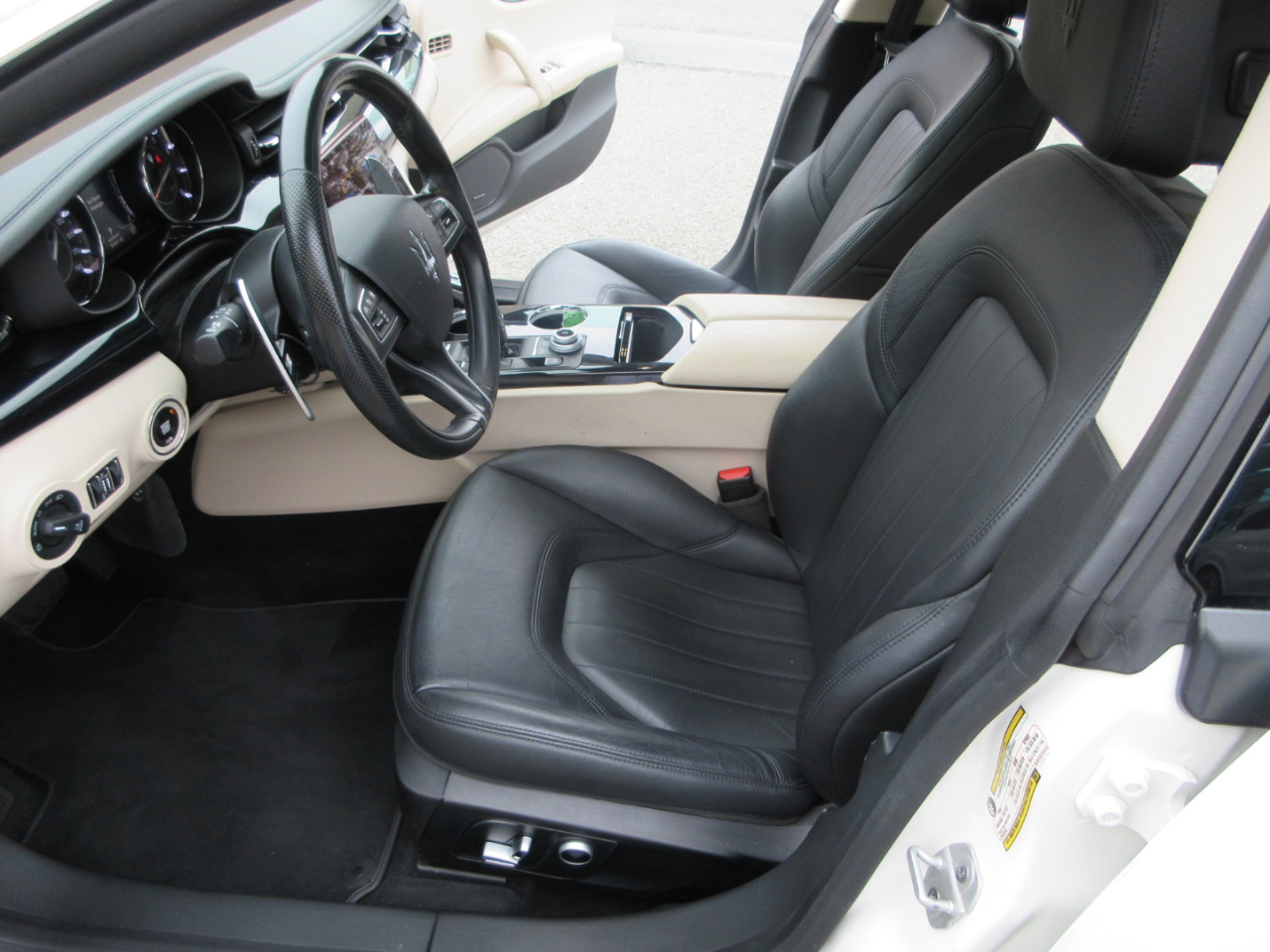 Maserati Quattroporte  2022