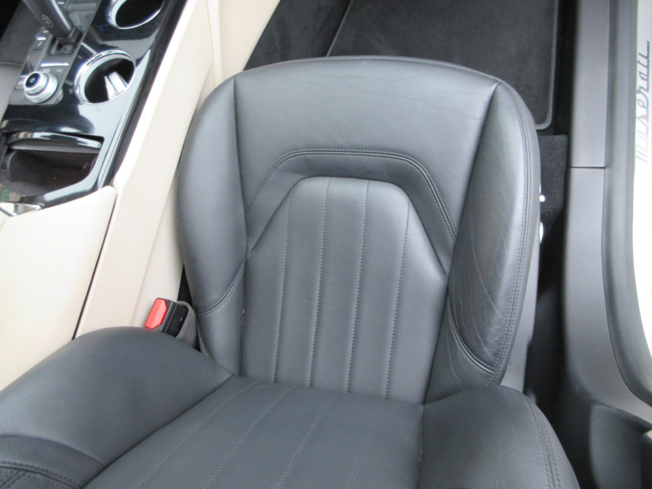 Maserati Quattroporte  2022