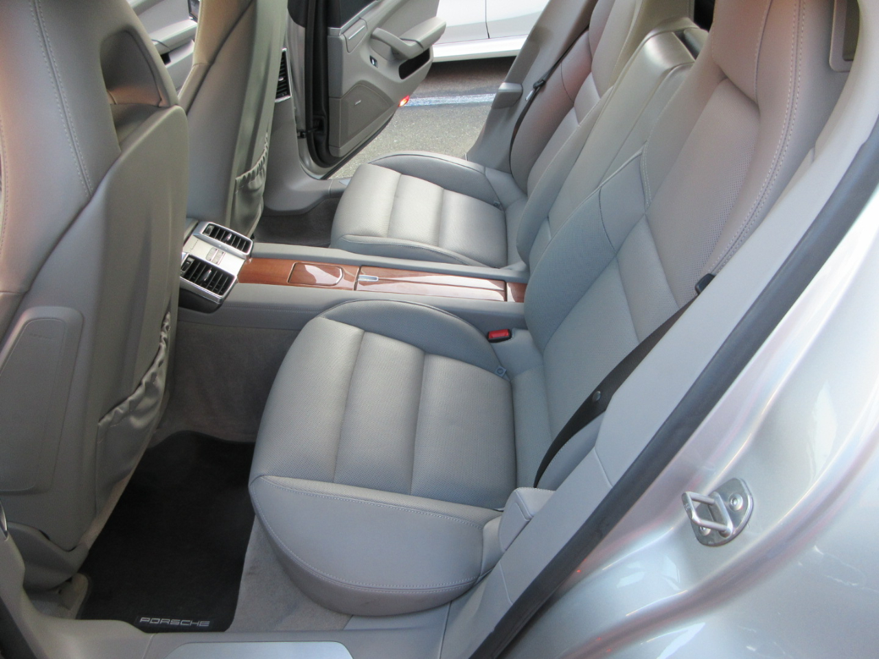 Porsche Panamera  2013