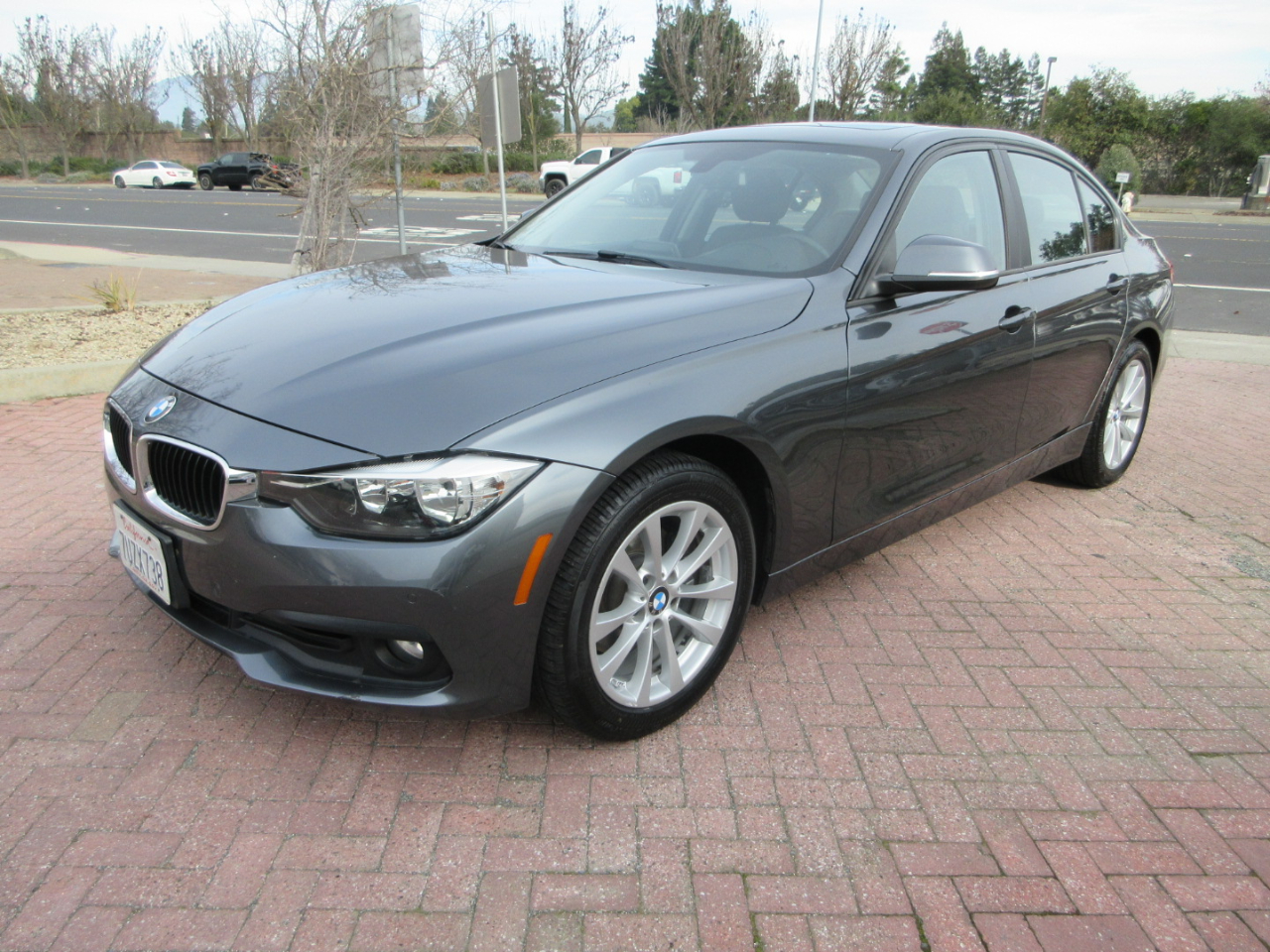2016 BMW 320i GREAT KID OR COMMUTE CAR**