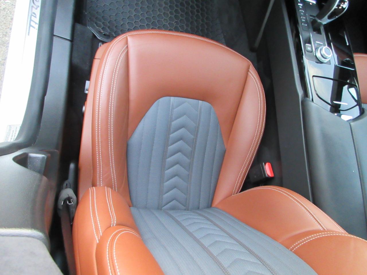 Maserati Ghibli  2017