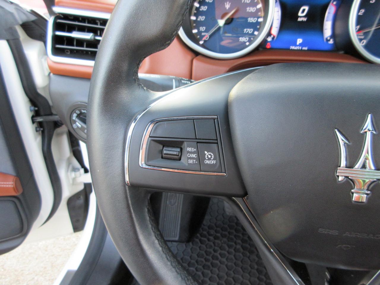 Maserati Ghibli  2017