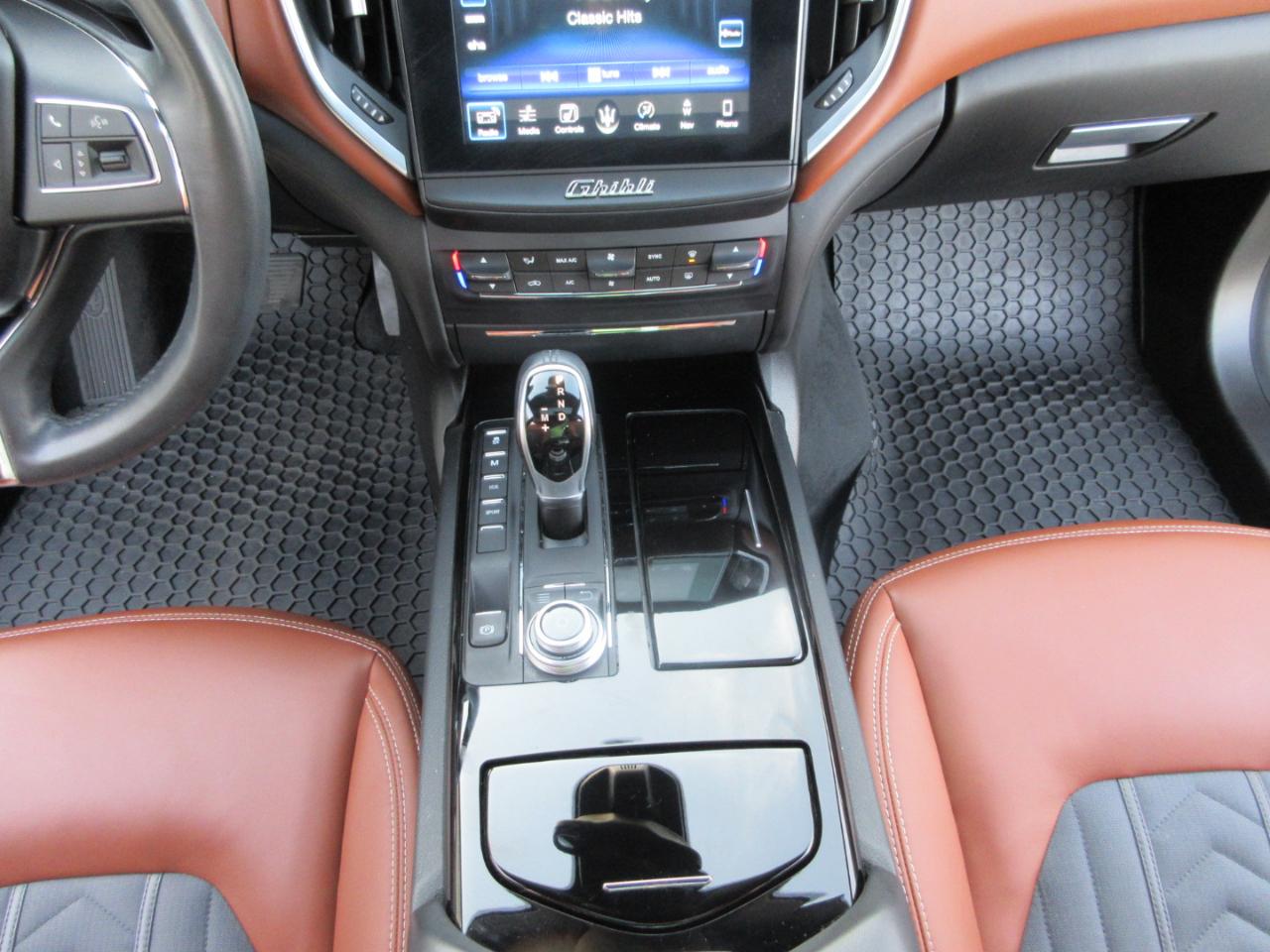 Maserati Ghibli  2017