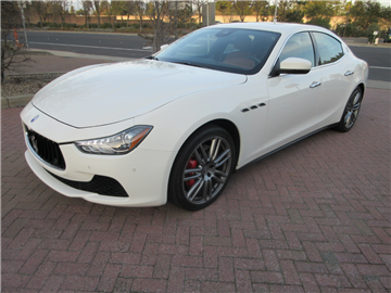 2017 Maserati Ghibli 