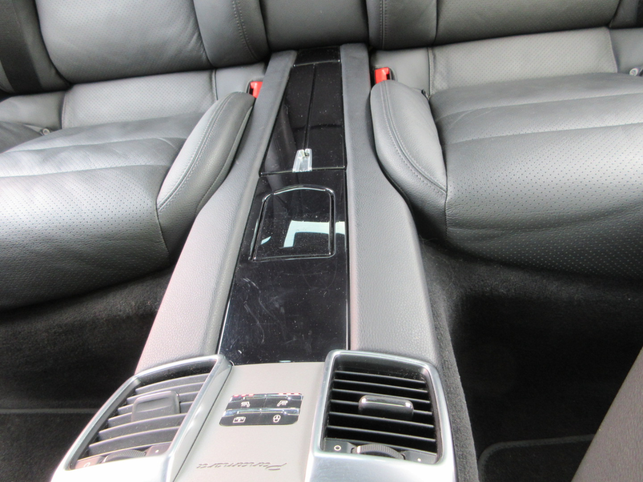 Porsche Panamera  2013