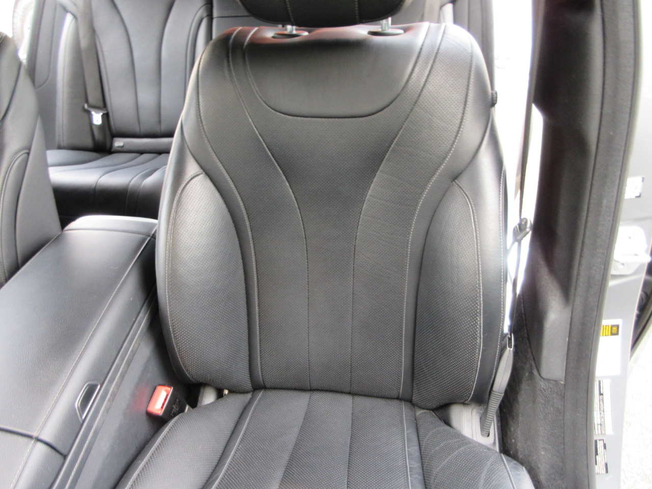 Mercedes-Benz S550  2015