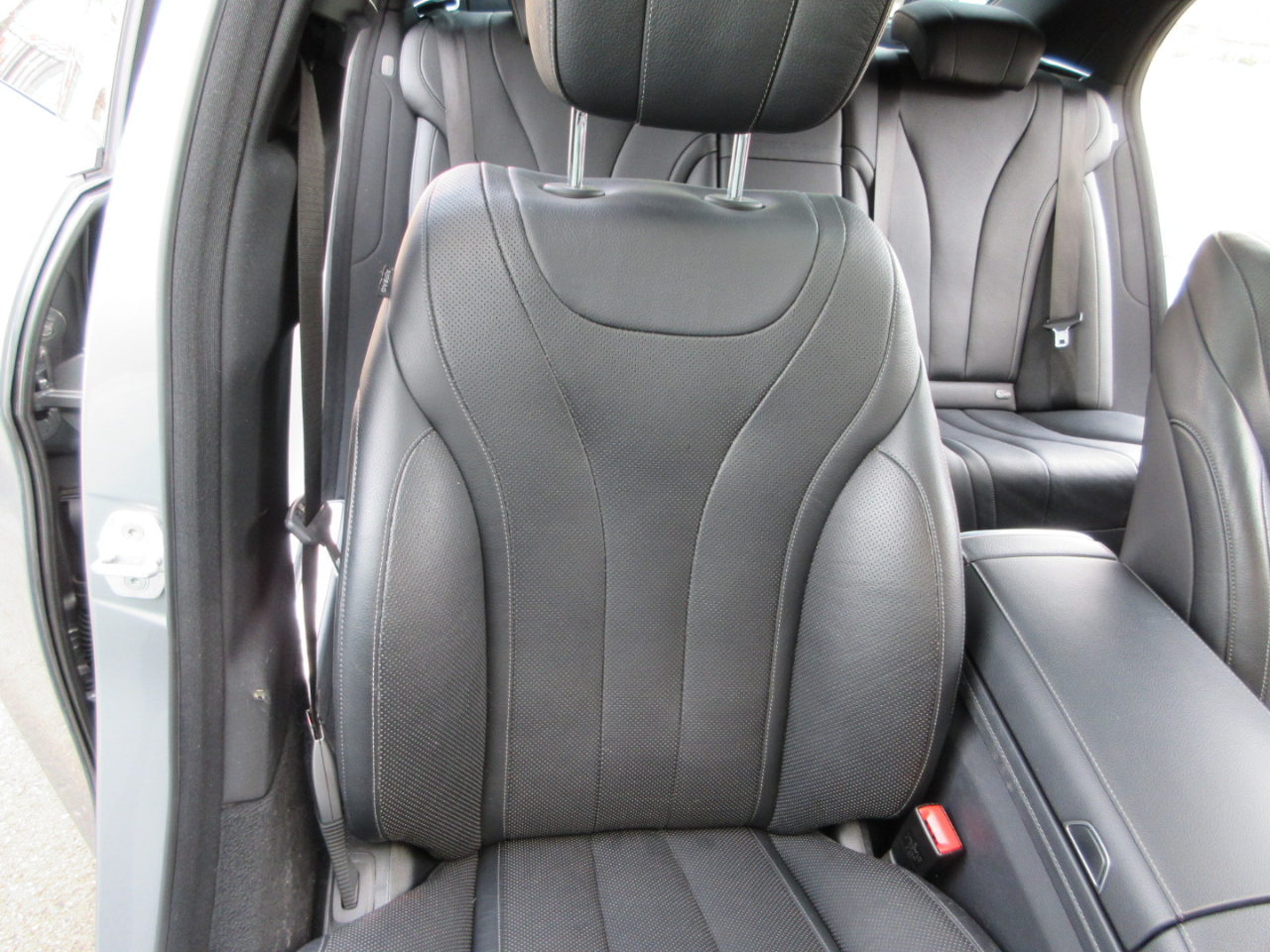 Mercedes-Benz S550  2015