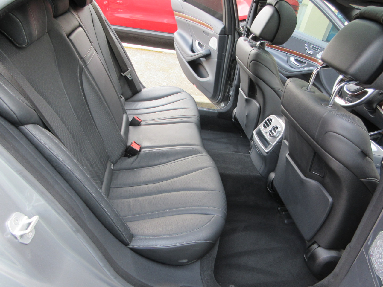 Mercedes-Benz S550  2015