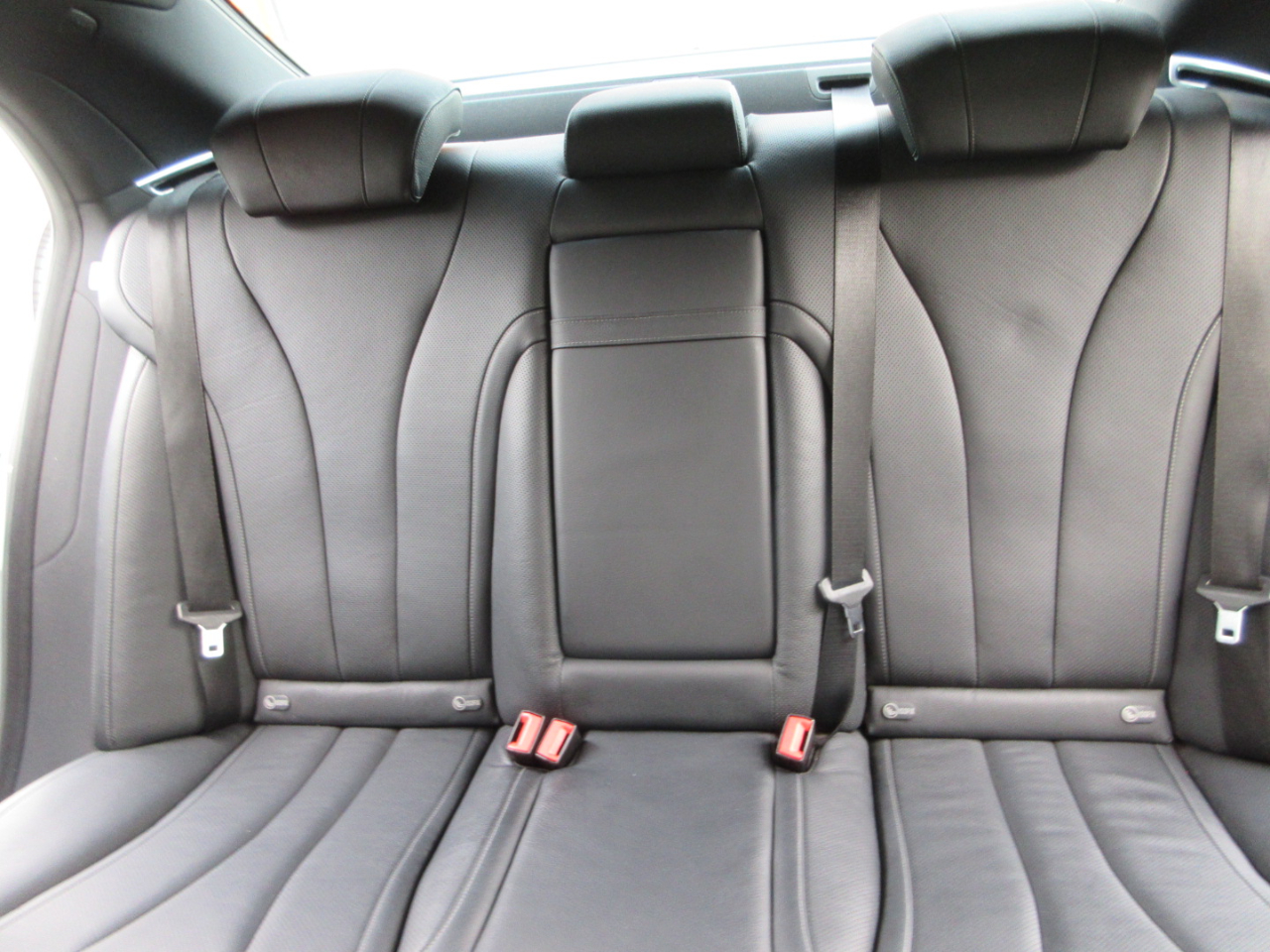 Mercedes-Benz S550  2015