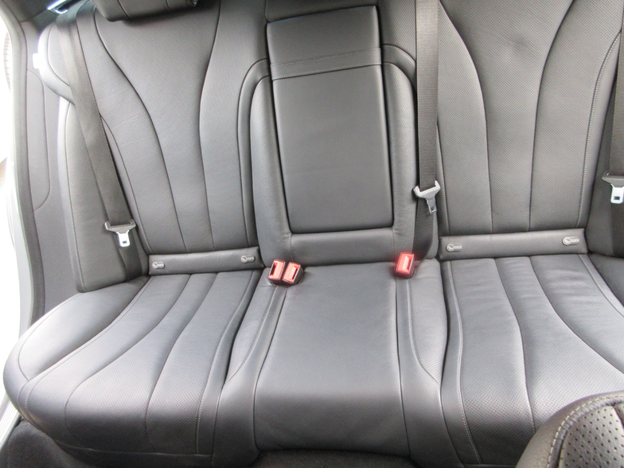 Mercedes-Benz S550  2015