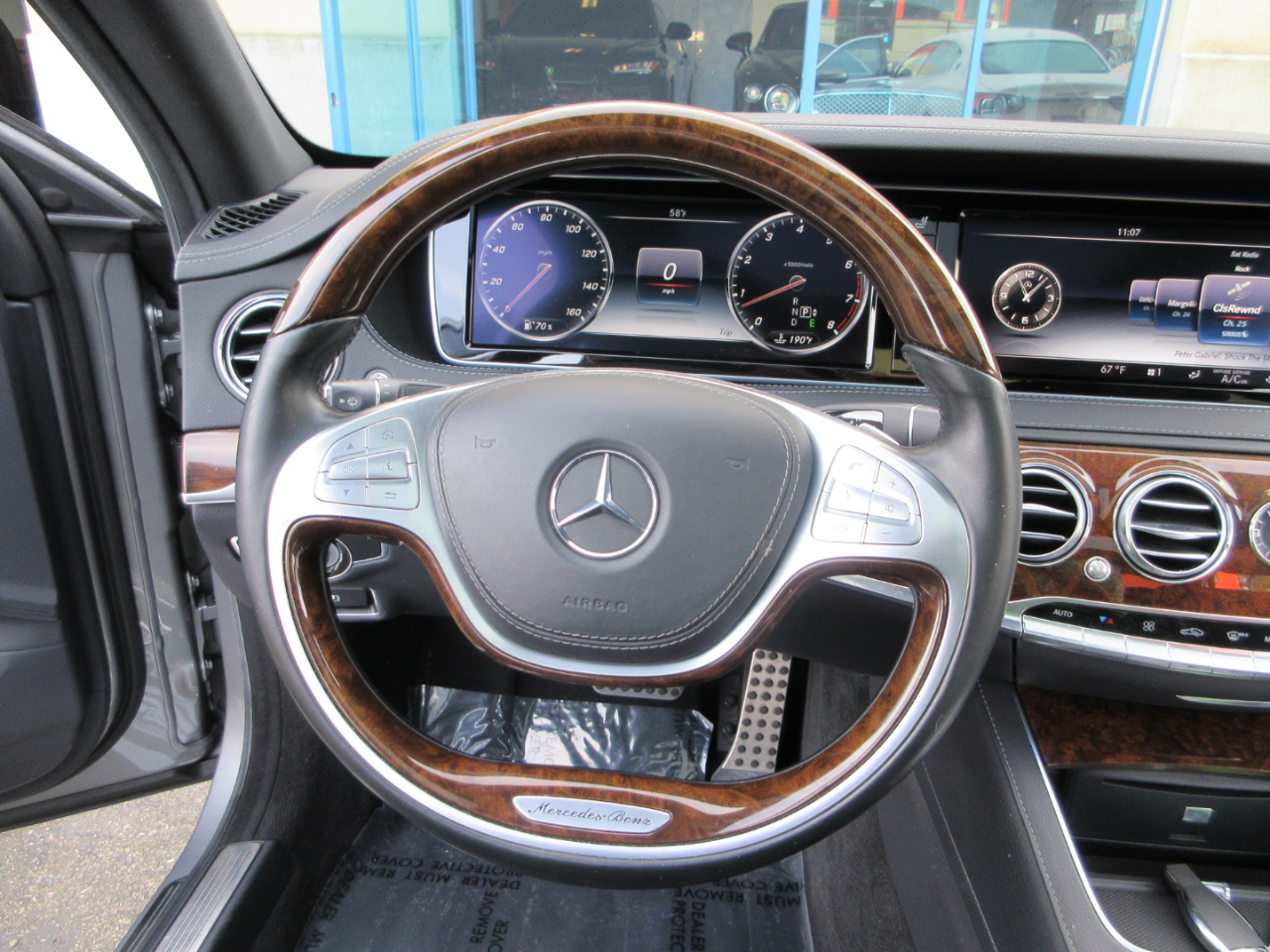 Mercedes-Benz S550  2015