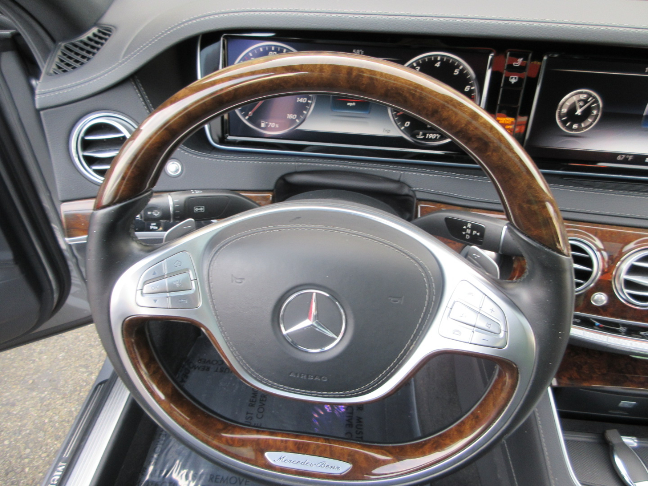 Mercedes-Benz S550  2015