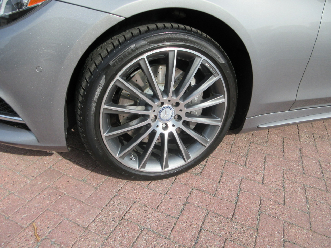 Mercedes-Benz S550  2015