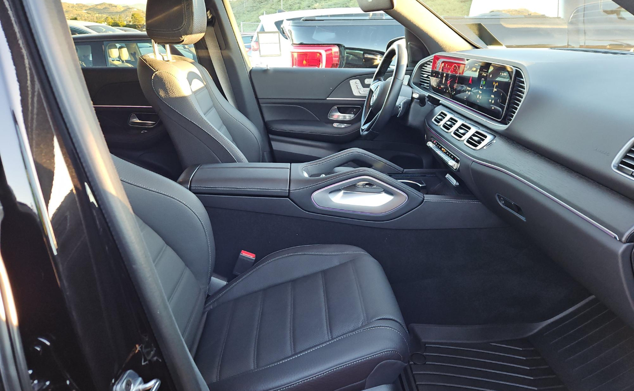 Mercedes-Benz GLE  2025