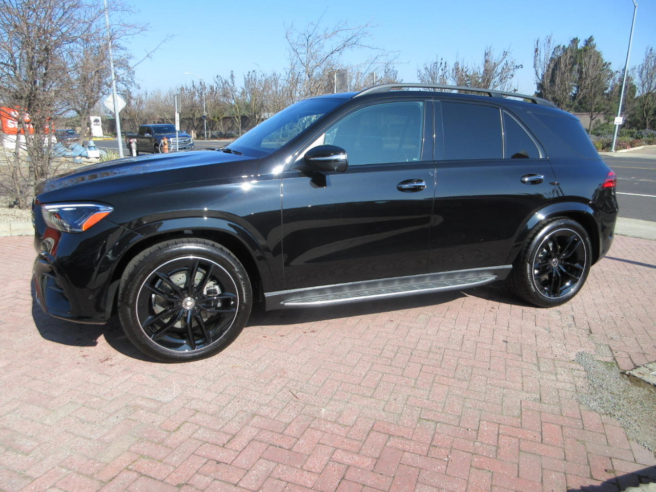 Mercedes-Benz GLE  2025