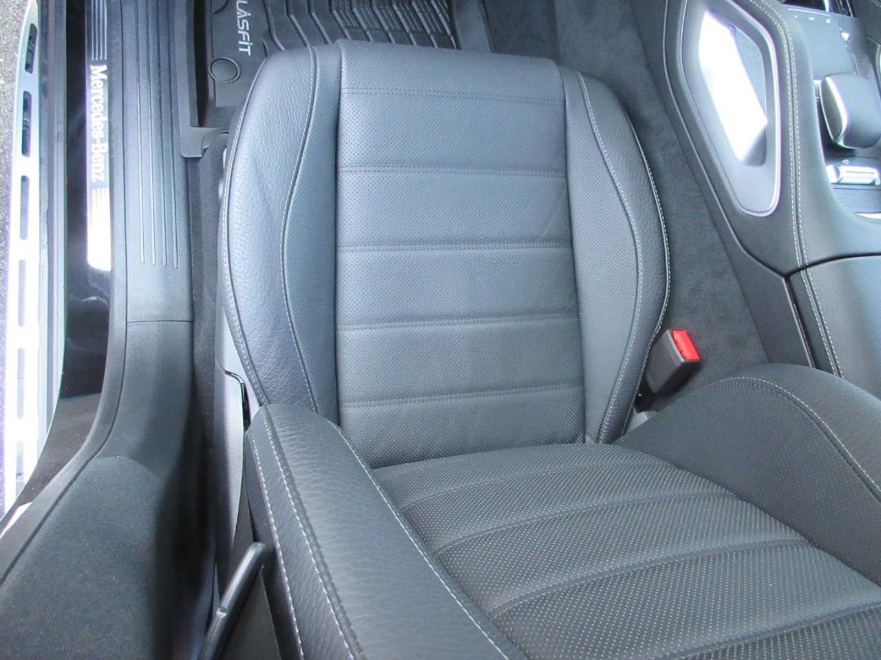 Mercedes-Benz GLE  2025