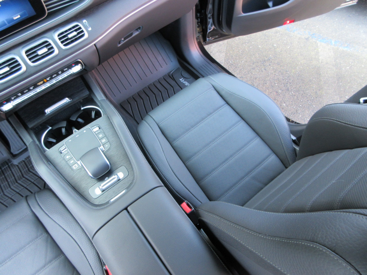 Mercedes-Benz GLE  2025