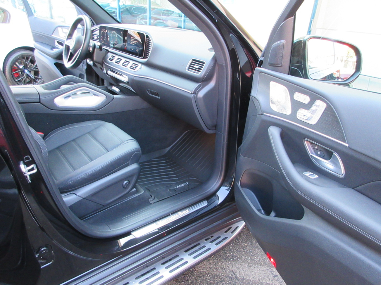 Mercedes-Benz GLE  2025