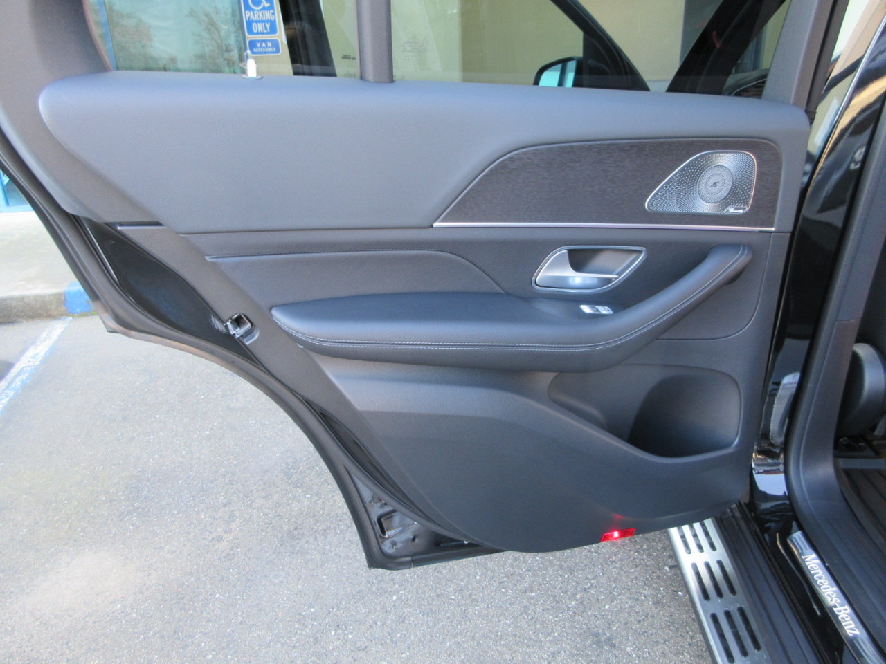 Mercedes-Benz GLE  2025