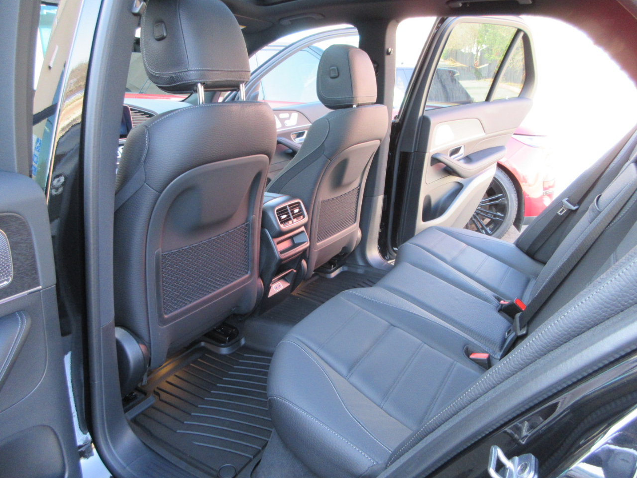 Mercedes-Benz GLE  2025