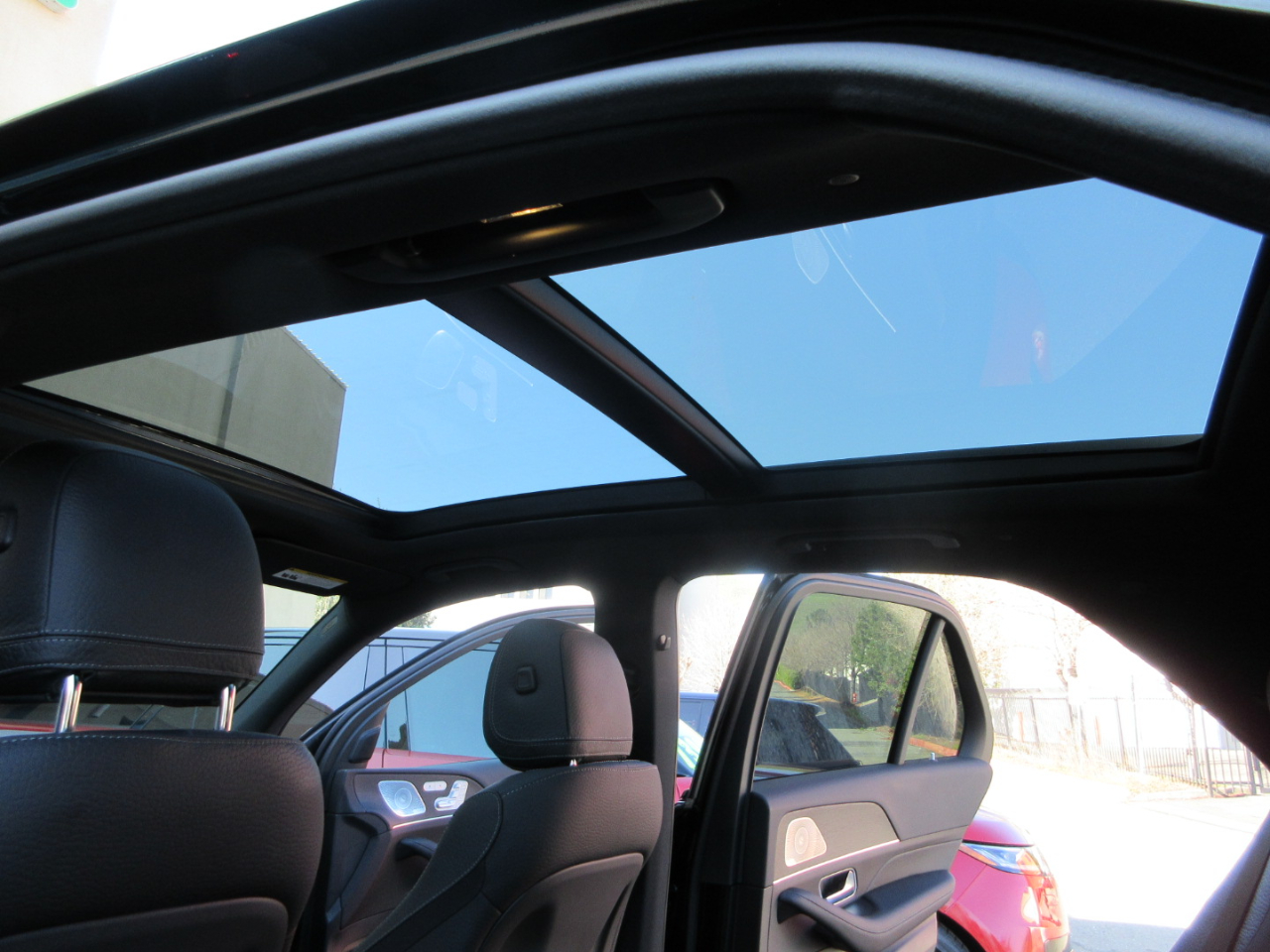 Mercedes-Benz GLE  2025