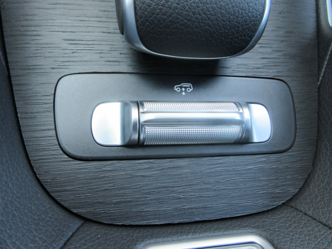 Mercedes-Benz GLE  2025